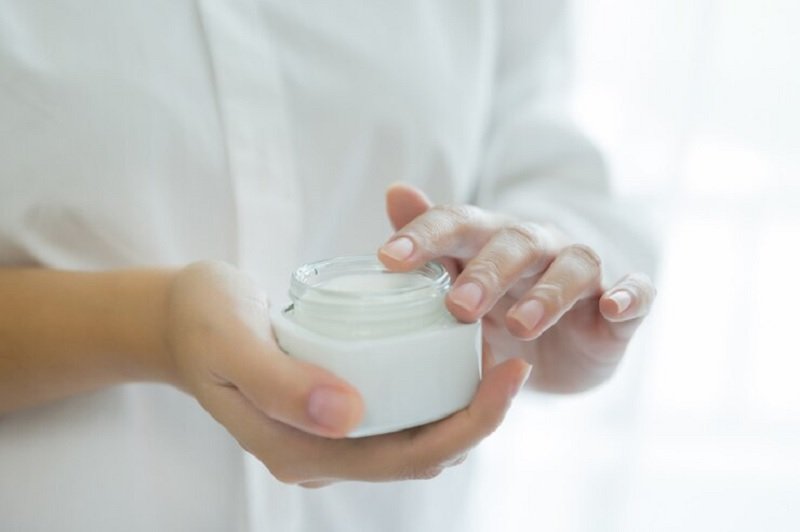 Incorporating Peptide Therapy Cream into Your Routine